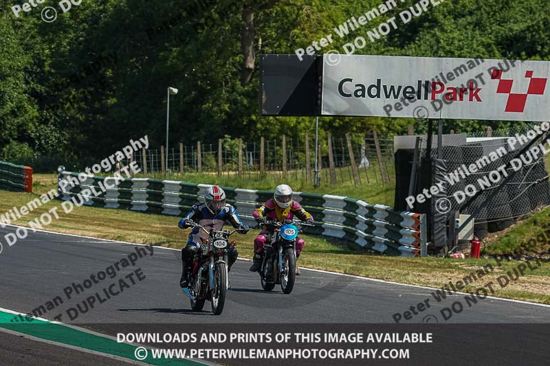cadwell park;cadwell park photographs;cadwell trackday photographs;enduro digital images;event digital images;eventdigitalimages;peter wileman photography;racing digital images;trackday digital images;trackday photos